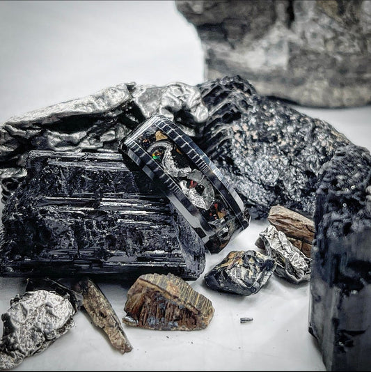 Titan of Time Tyrannosaurus Tooth and Bone Ring - Classic Series