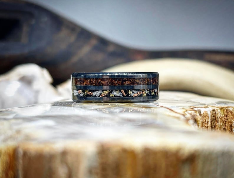 The Huntsman Ring - Classic Series