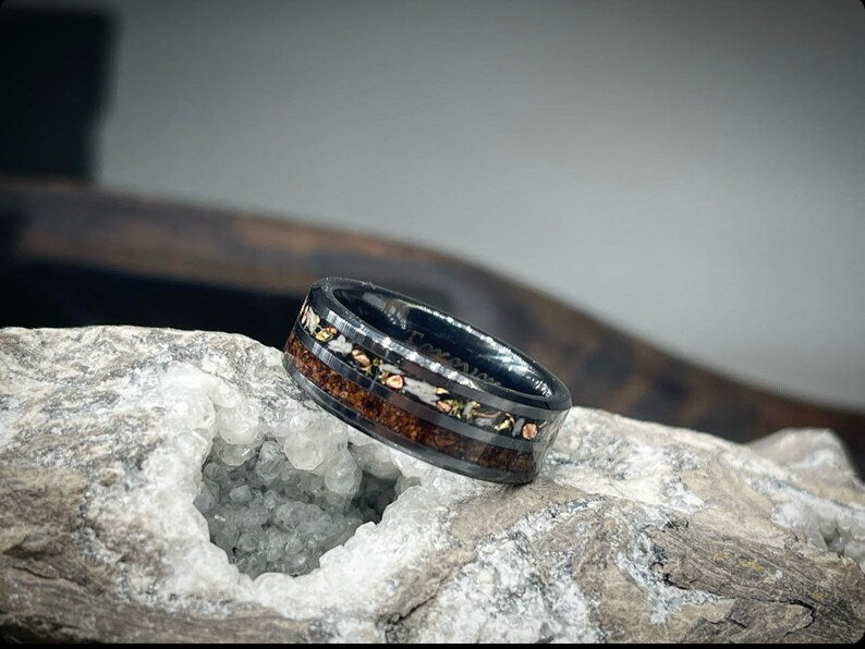 The Huntsman Ring - Classic Series