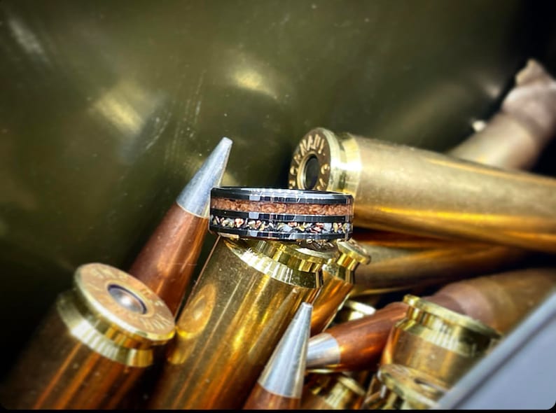 The Huntsman Ring - Classic Series