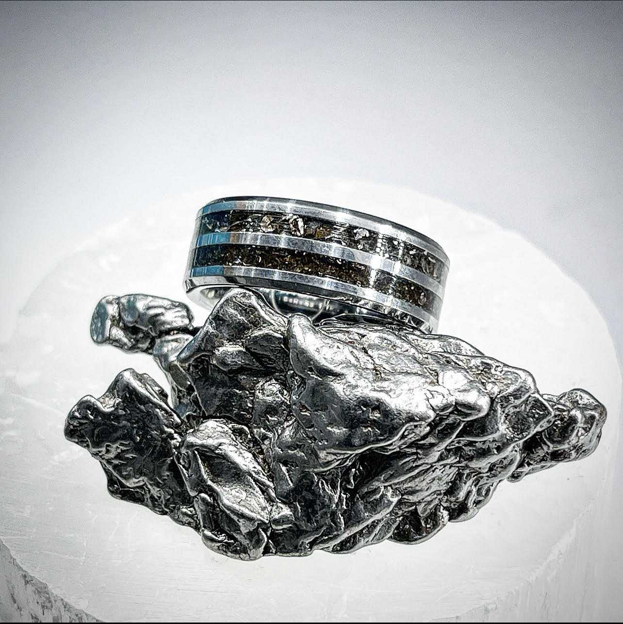 Double Channel Meteorite Ring