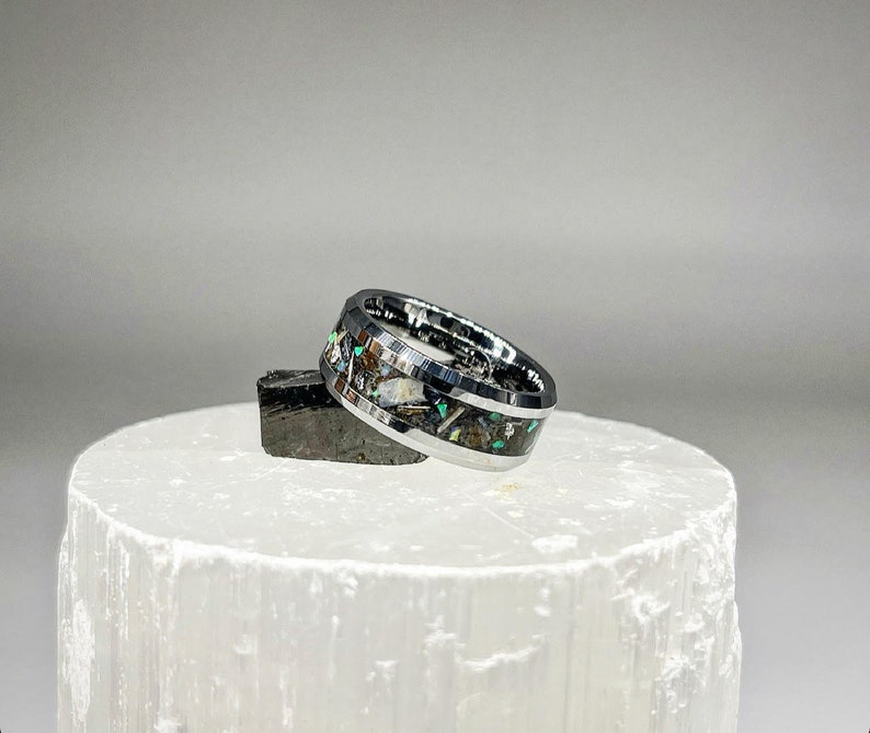 Ocean's Heirloom Shark Tooth Ring - Signature Series